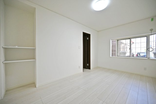 尼崎市稲葉荘4丁目中古戸建│4LDK+駐車1台可の洋室|-洋室7帖(1F)-