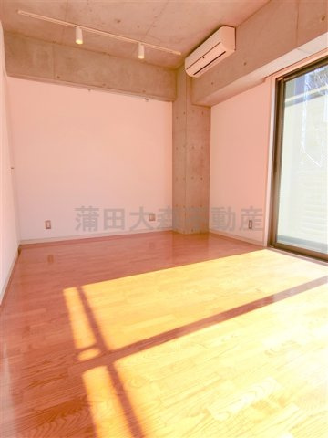 The Blue 8(ザブルーエイトの居間・リビング