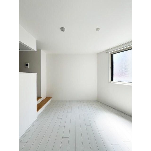 グランパセオ祐天寺イーストの居間・リビング