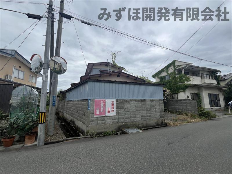 山形市下条町三丁目12-28
