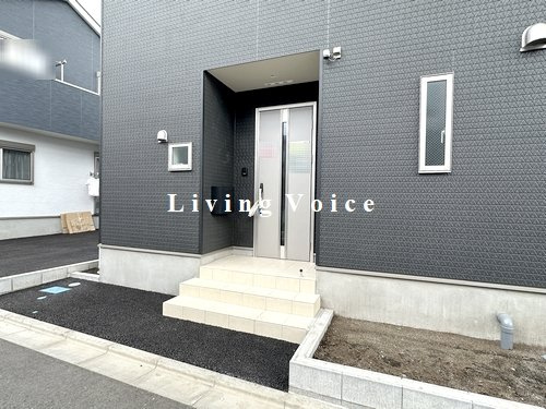 【エントランス】 | 【仲介手数料０円】相模原市中央区田名第142　新築一戸建て　4号棟　全4棟 | 4号棟　相模原市中央区田名第142　新築一戸建て　全4棟