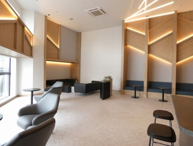 目黒区青葉台３丁目の賃貸マンションのロビー