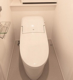 渋谷区本町４丁目の賃貸マンションのトイレ