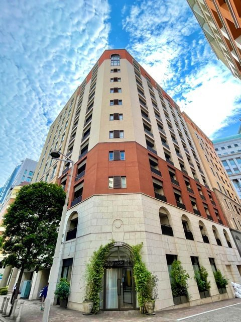 港区東新橋２丁目の賃貸マンション