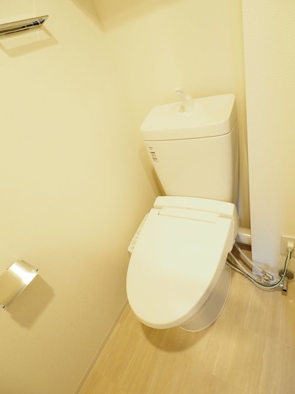 江東区亀戸４丁目の賃貸マンションのトイレ