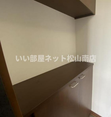 【玄関】 | フローレンス高井