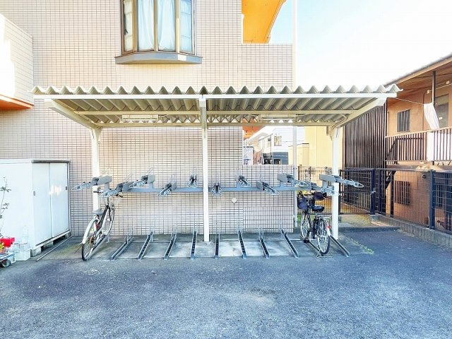 川崎市麻生区千代ケ丘１丁目の賃貸マンションのその他