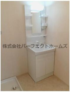 清水ハウスの洗面所|コンパクトで使いやすい洗面所