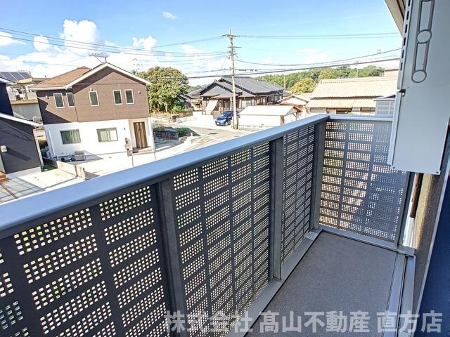 直方市大字植木のアパートのバルコニー