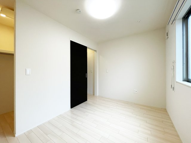 ハピネスの居間・リビング