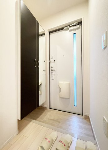 ハピネスの玄関