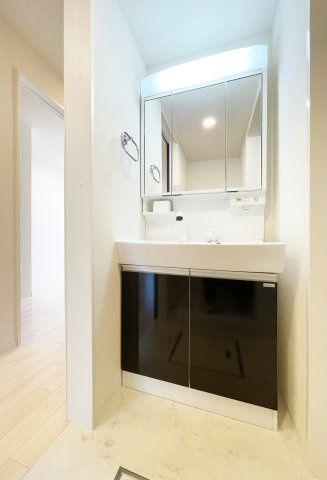 ハピネスの洗面所