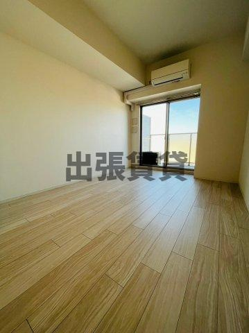 仲介手数料0！！エスリード名城公園の居間・リビング