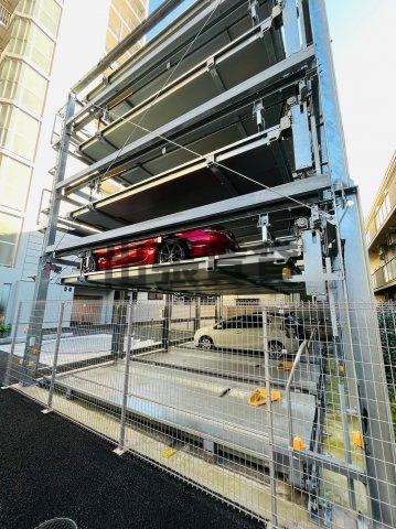 仲介手数料0！！エスリード名城公園の駐車場