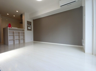 【居間・リビング】 | ヴァイアE