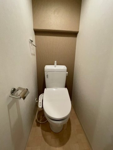 中崎町ハイツのトイレ|落ち着いたトイレです