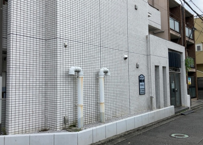 【現況写真】 | 朝日プラザ相模大野 | 眺望の良さを楽しめるダイニングキッチンで家族団らんの時間を過ごしてはいかがでしょうか。バルコニーから見える景色を家族で眺める時間は、時間が経つのを忘れてしまいそうですね。是非、現地を見に行きましょう！