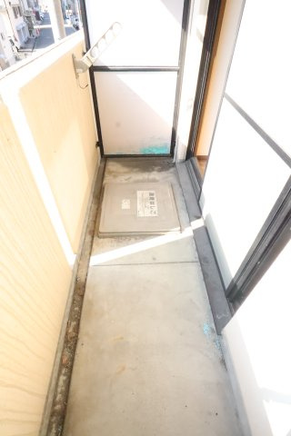 大阪市城東区蒲生２丁目の賃貸マンションのバルコニー