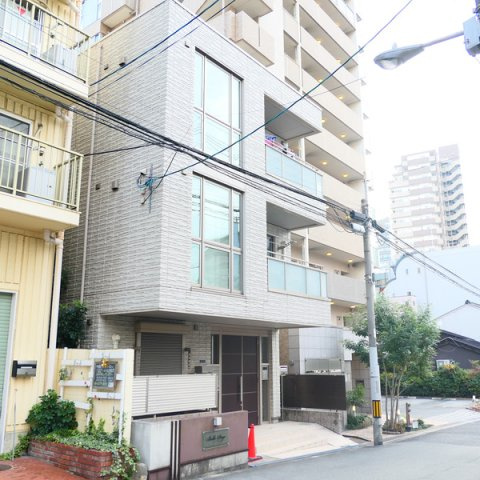 シャーメゾンベルパージュの外観