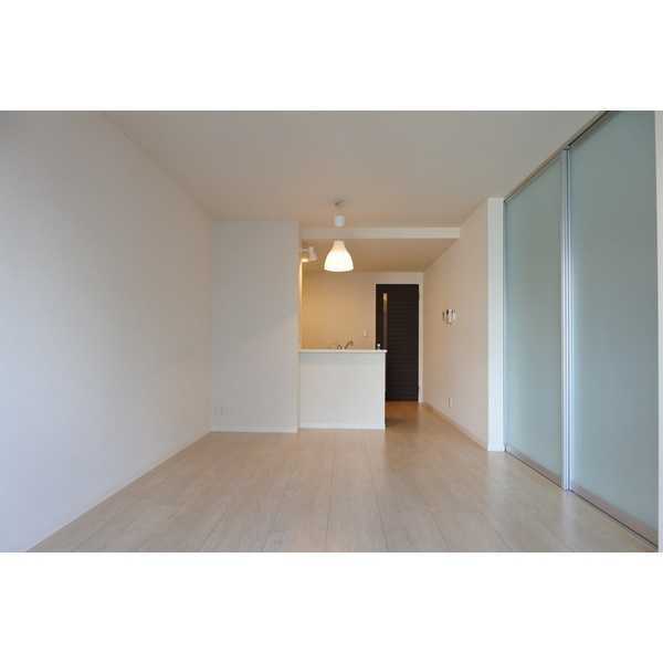 シャーメゾンベルパージュの居間・リビング