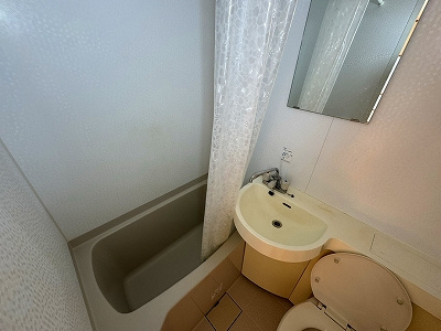 ルボーヌ東中野の浴室