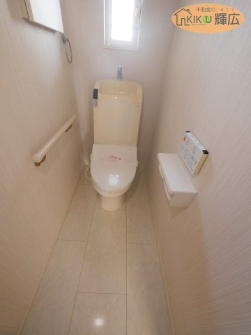 姫路市的形町的形　　中古戸建のトイレ