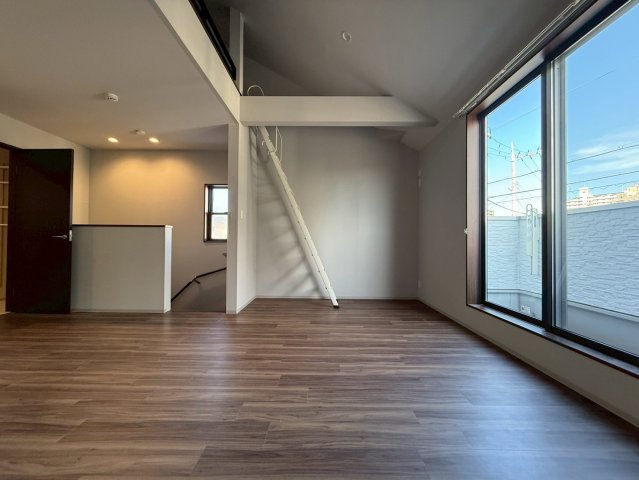 プレジール向丘の内装