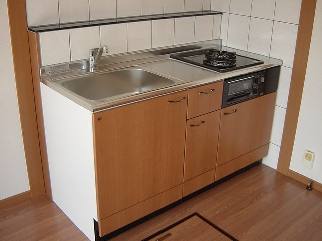 ピュアライズのキッチン|2口コンロ・グリル付のシステムキッチンです♪