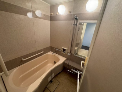 【浴室】 | ファミール岸和田プレジオ | ◆現地案内会開催中◆もちろん、当日のご連絡でも対応可能です♪ご自宅にお迎えも可能です！