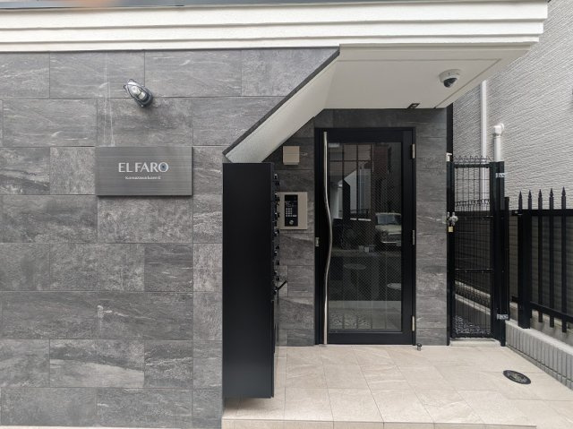 エルファーロ駒沢公園Ⅱ　新築　ペット相談　敷金礼金0　セキュリティ完備のエントランス