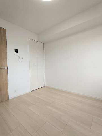 エルファーロ駒沢公園Ⅱ　新築　ペット相談　敷金礼金0　セキュリティ完備の居間・リビング