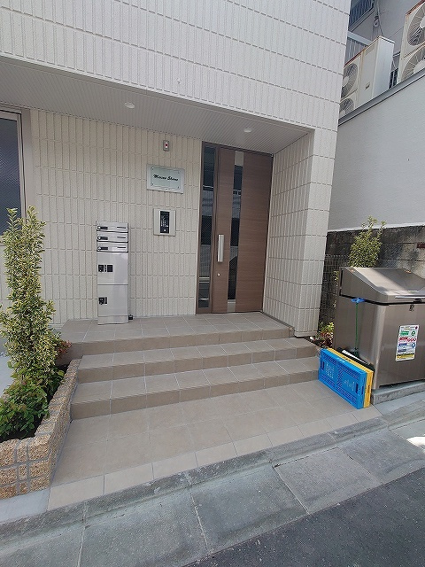 Maison Shionoのエントランス