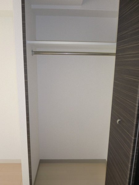 新品家具付きマンション不老町4(KaGood神奈川)の収納