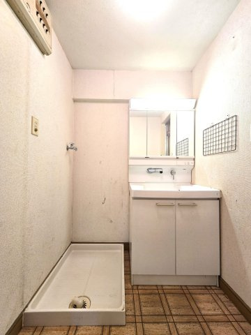 エバーライフ南大橋の独立洗面台