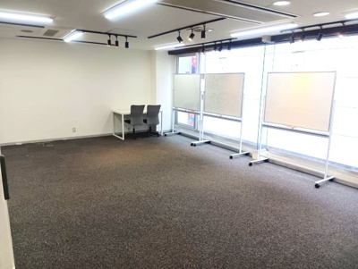 【内装】 | アームズビル