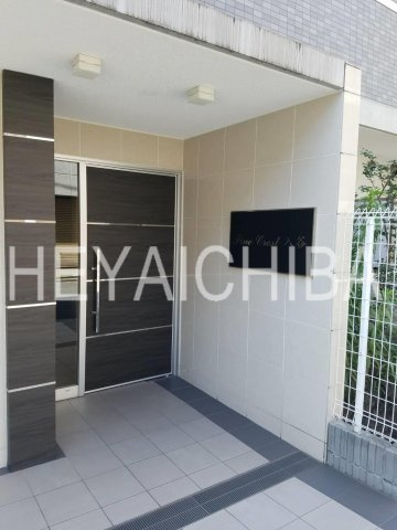 ファインクレスト入谷のエントランス