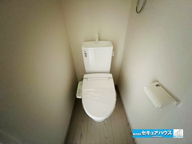 刈谷市野田町1期 全2棟 の独立洗面台|事前予約にて現地ご見学いただけます！お気軽にお問い合わせください♪
■株式会社　セキュアハウス■
住宅ローンに強く、知識、経験豊富なスタッフ在籍
お客様に寄り添い、ご成約後もサポート致します。