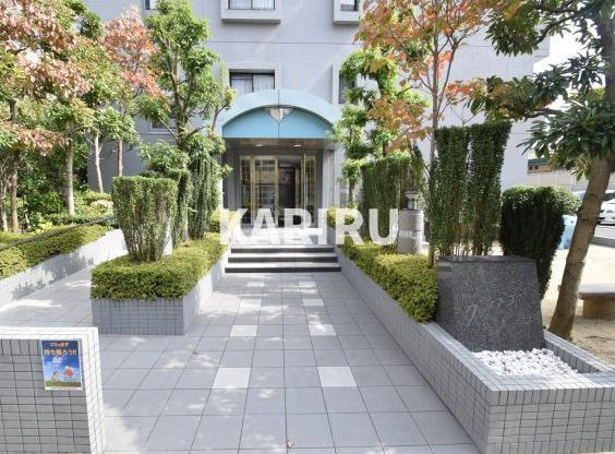 グレイスコート上本町のエントランス