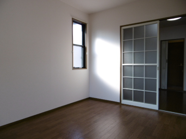 【洋室】 | ファミールコート