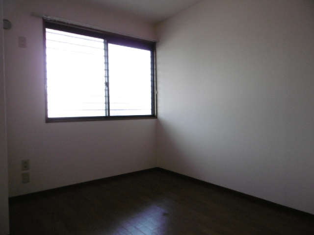 【洋室】 | ファミールコート