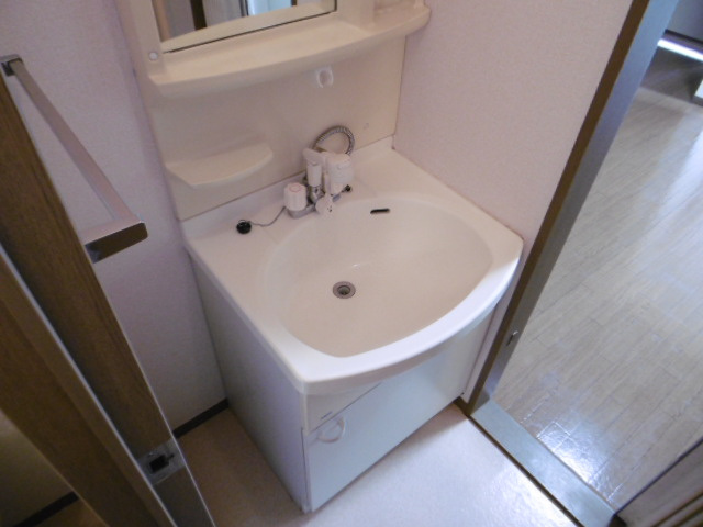 【独立洗面台】 | ファミールコート