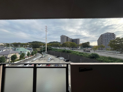 【玄関】 | 神戸北町ウィルコートC棟 | シューズボックス付きで玄関がすっきり片付きます。