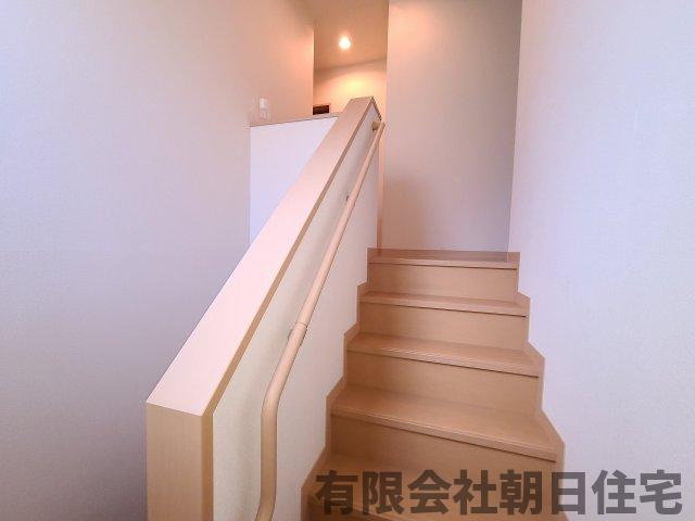 【内装】 | 東出雲町揖屋中古戸建 | 明るい色調の室内です