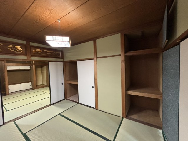 西保町戸建の和室