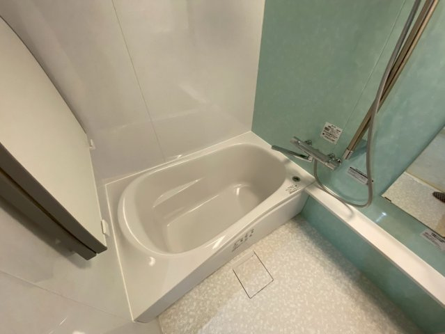 三旺マンション第3名東の浴室|お風呂でのんびりと一日の疲れを癒してください♪