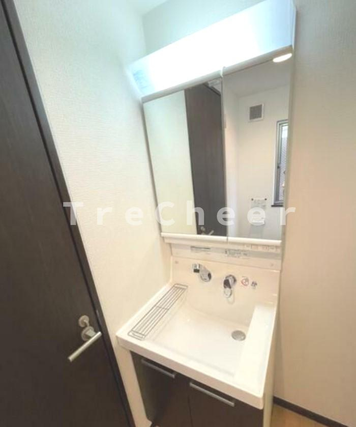 アヴニール泉の独立洗面台