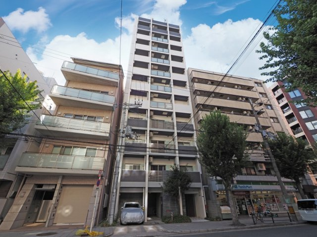 大阪市中央区釣鐘町２丁目の賃貸マンションの外観