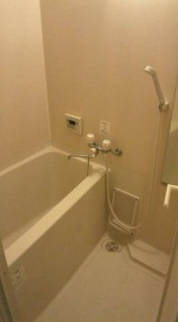 【浴室】 | T＆K阿佐ヶ谷 | 浴室乾燥機付きバス。