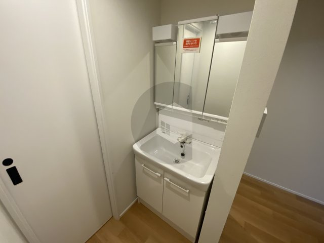 HESTA近代前2の独立洗面台