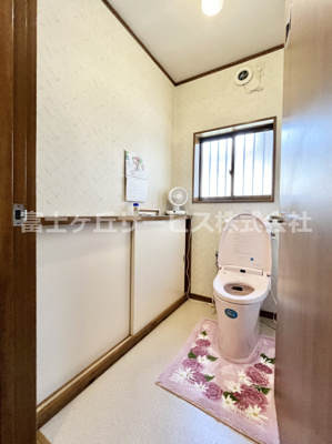 【トイレ】 | 磐田市刑部島　平屋中古住宅 | バリアフリー対応トイレ